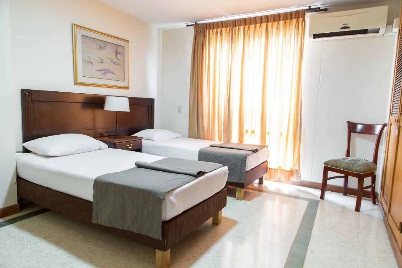 Hotel San Pedro Del Fuerte Medellin 3*,