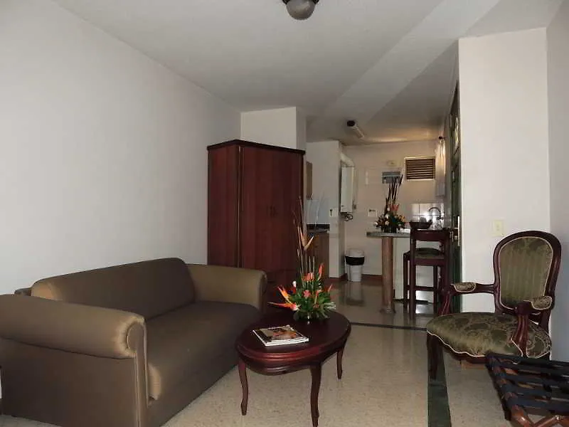 Hotel San Pedro Del Fuerte Medellín 3*,